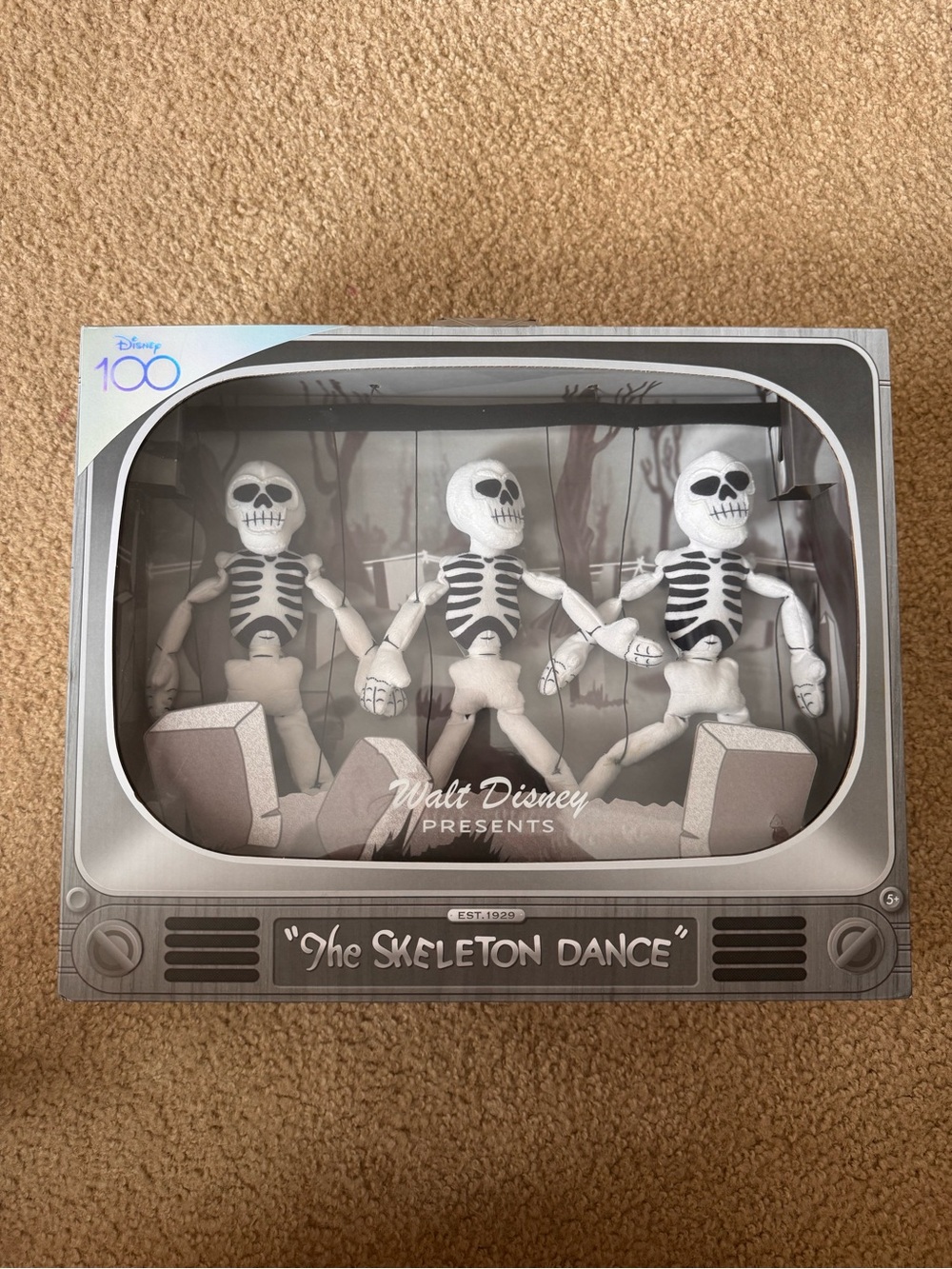 Disneys “The Skeleton Dance”